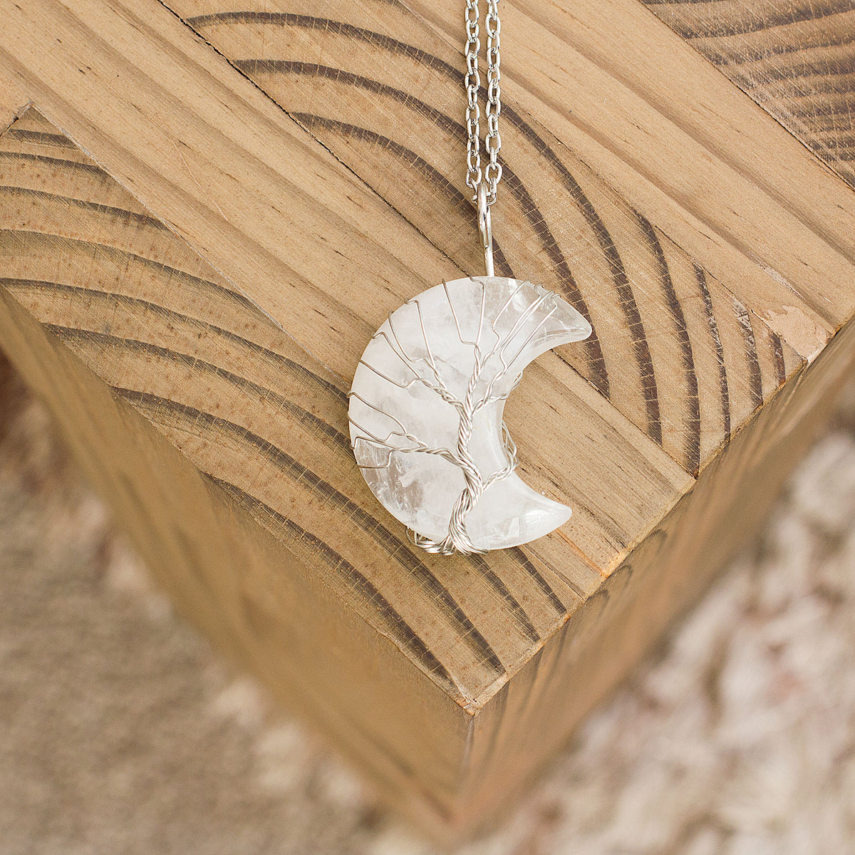 Copy of Moon / Crescent Necklace - Amethyst Mi Chakra