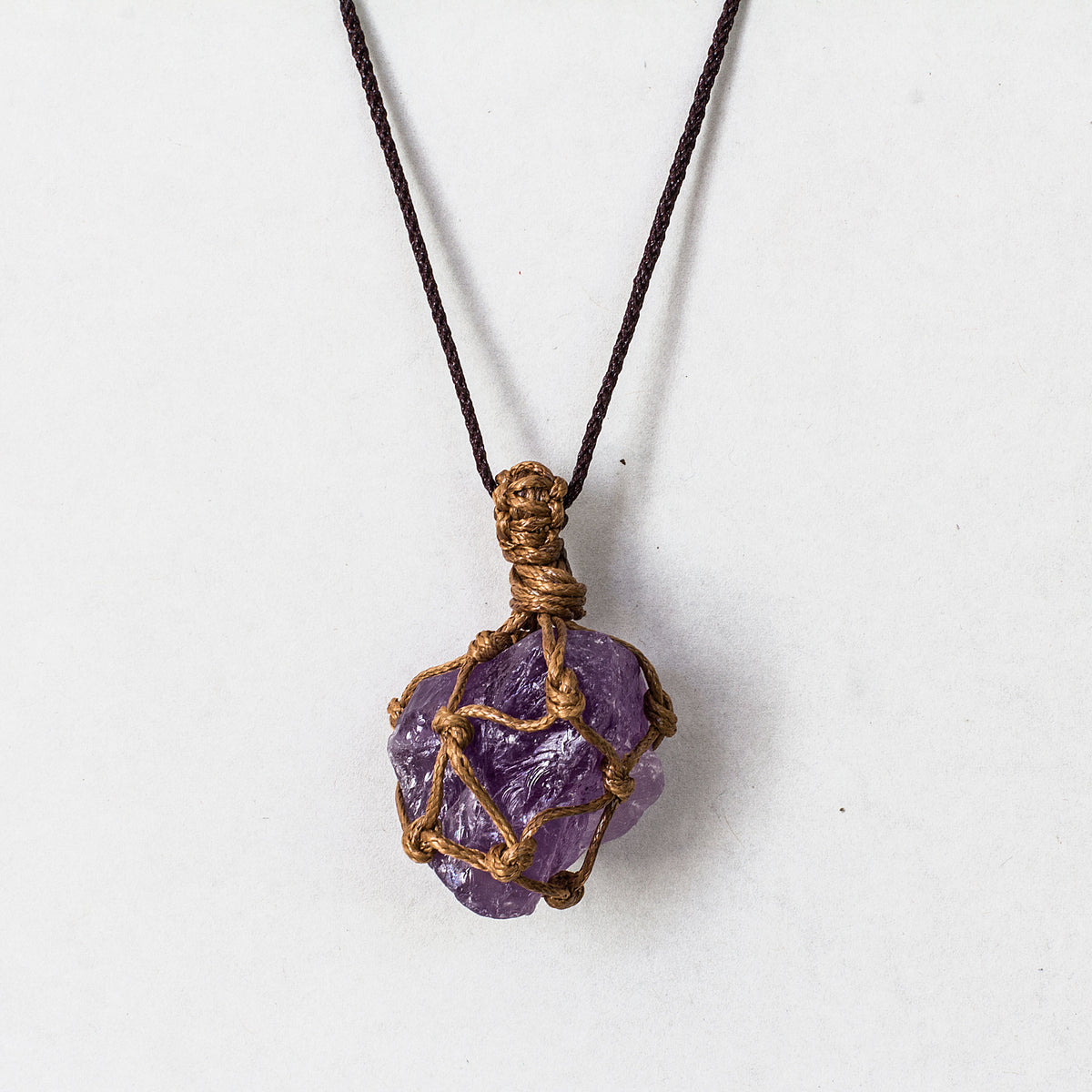 Rough Stone in Net Necklace - Amethyst Mi Chakra